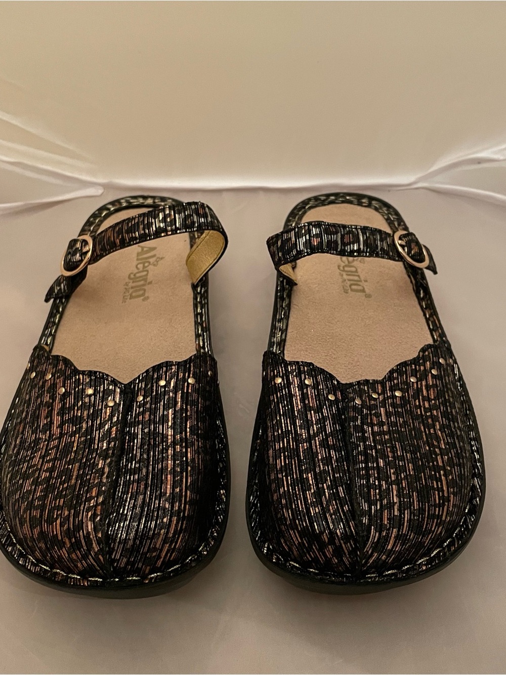 Alegria TUS-403 Black & Rose Metallic Patterned Leopard Print Slip-On Clogs 38W